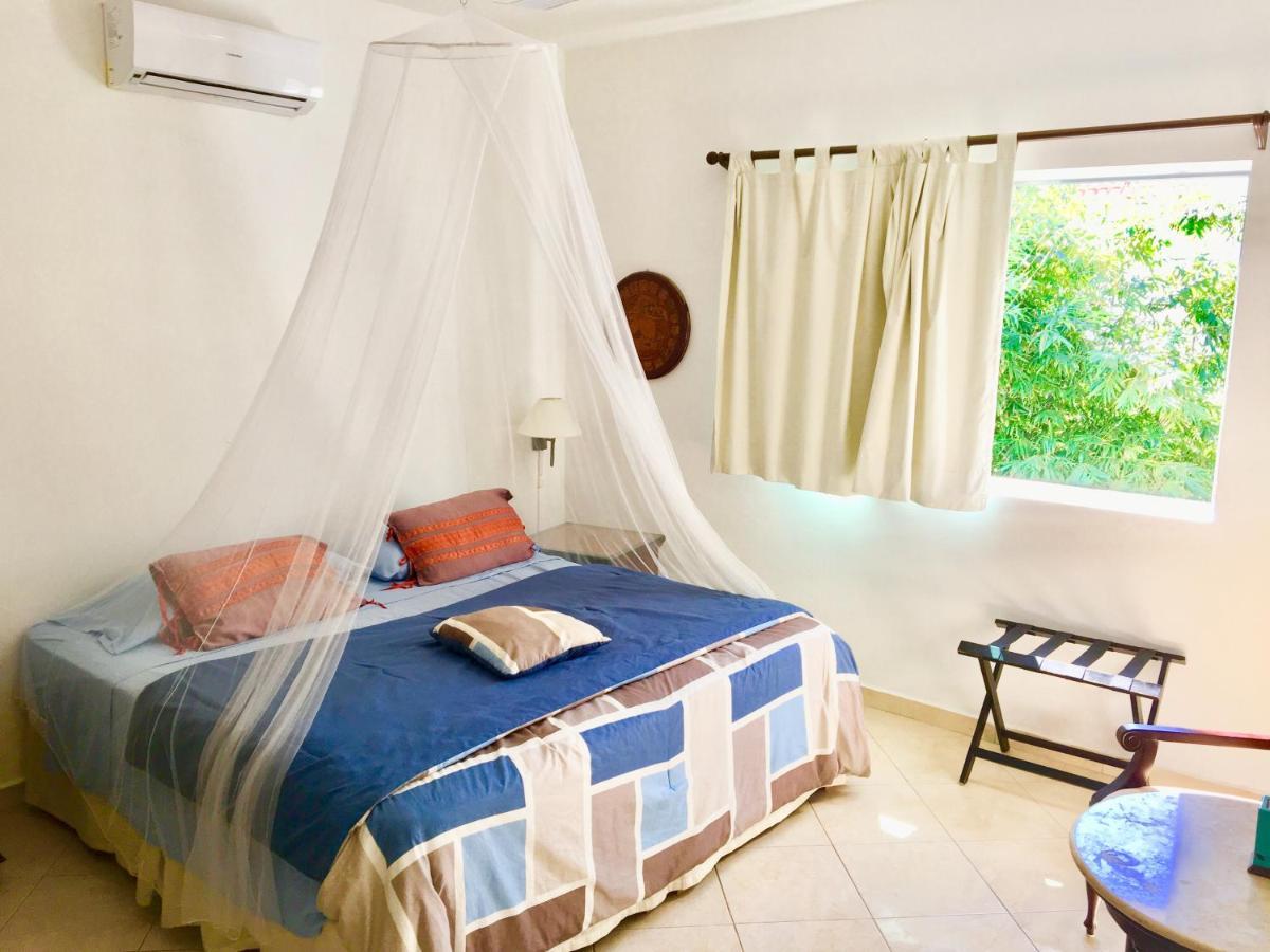 Esquina De La Felicidad De Playacar Bed & Breakfast Playa del Carmen Ngoại thất bức ảnh