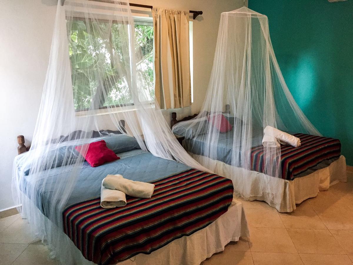 Esquina De La Felicidad De Playacar Bed & Breakfast Playa del Carmen Ngoại thất bức ảnh